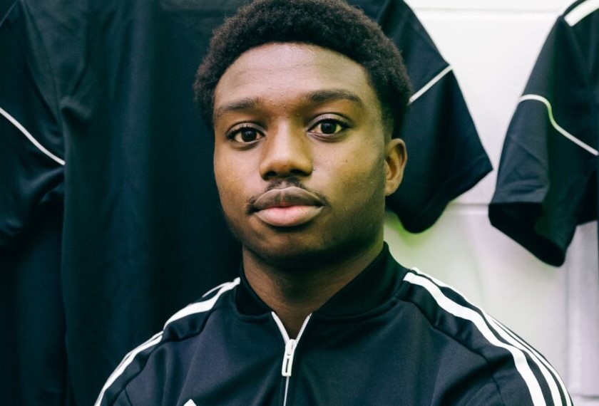 Bek Brighton Tariq Lamptey Menceritakan Pengalamannya
