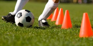 Keterampilan Sepak Bola Paling Penting Untuk Pemula  