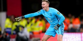 Chelsea Coba Bajak Dean Henderson dari MU  