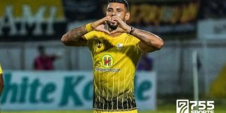 Renan Alves: Bek yang Jadi Top Skor Barito Putera  
