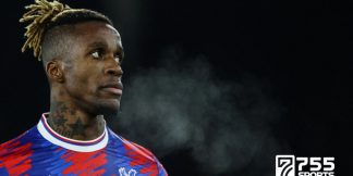 Gratisan, Barcelona Tertarik Rekrut Wilfried Zaha  