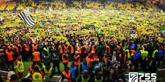 Lolos Final Piala Prancis, Suporter Nantes Turun Ke Lapangan  