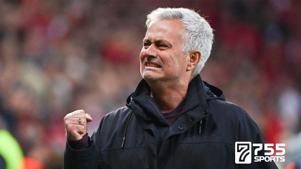 Jose Mourinho Diminta Bertahan di AS Roma