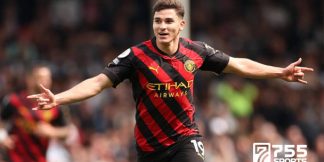 Diminati Banyak Klub, City Ogah Lepas Julian Alvarez  