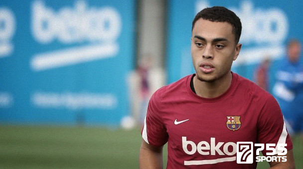 Barcelona Siap Lepas Beberapa Pemain Lini Belakang