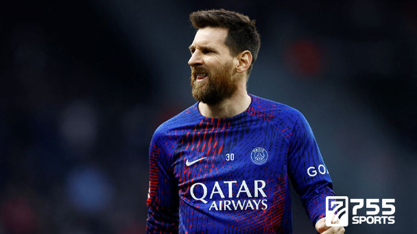 Xavi Maklum Lionel Messi Batal Pulang ke Barcelona