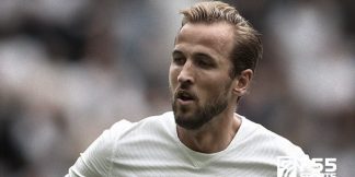 Bayern Munchen Buru Striker, Kane Dan Osimhen Menjauh  