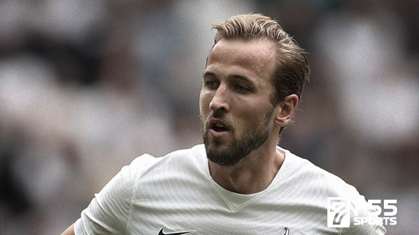 Bayern Munchen Buru Striker, Kane Dan Osimhen Menjauh