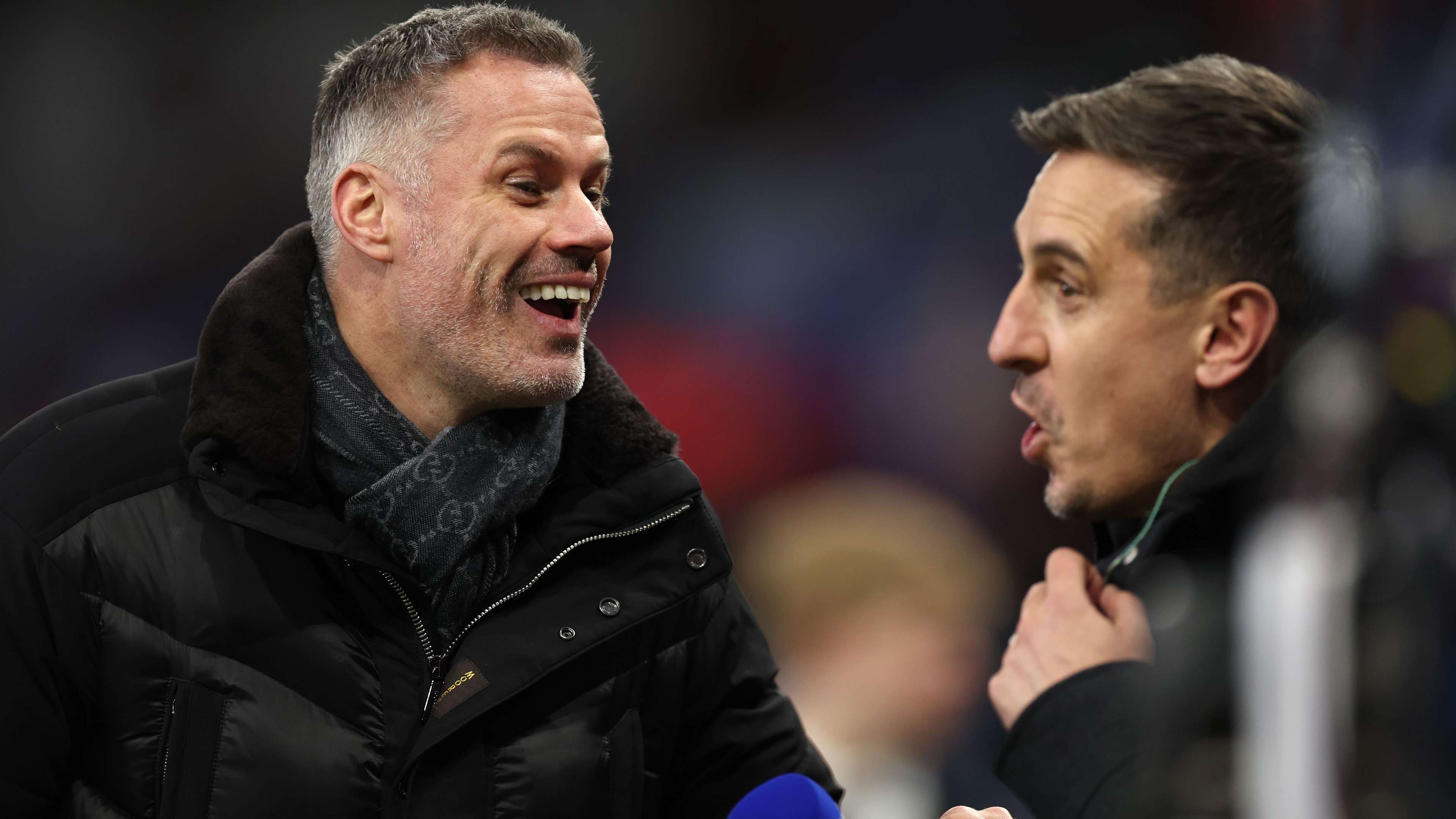 ‘Baguslah bahwa dia bukan agen!’ – Neville & Richards memperolok Carragher