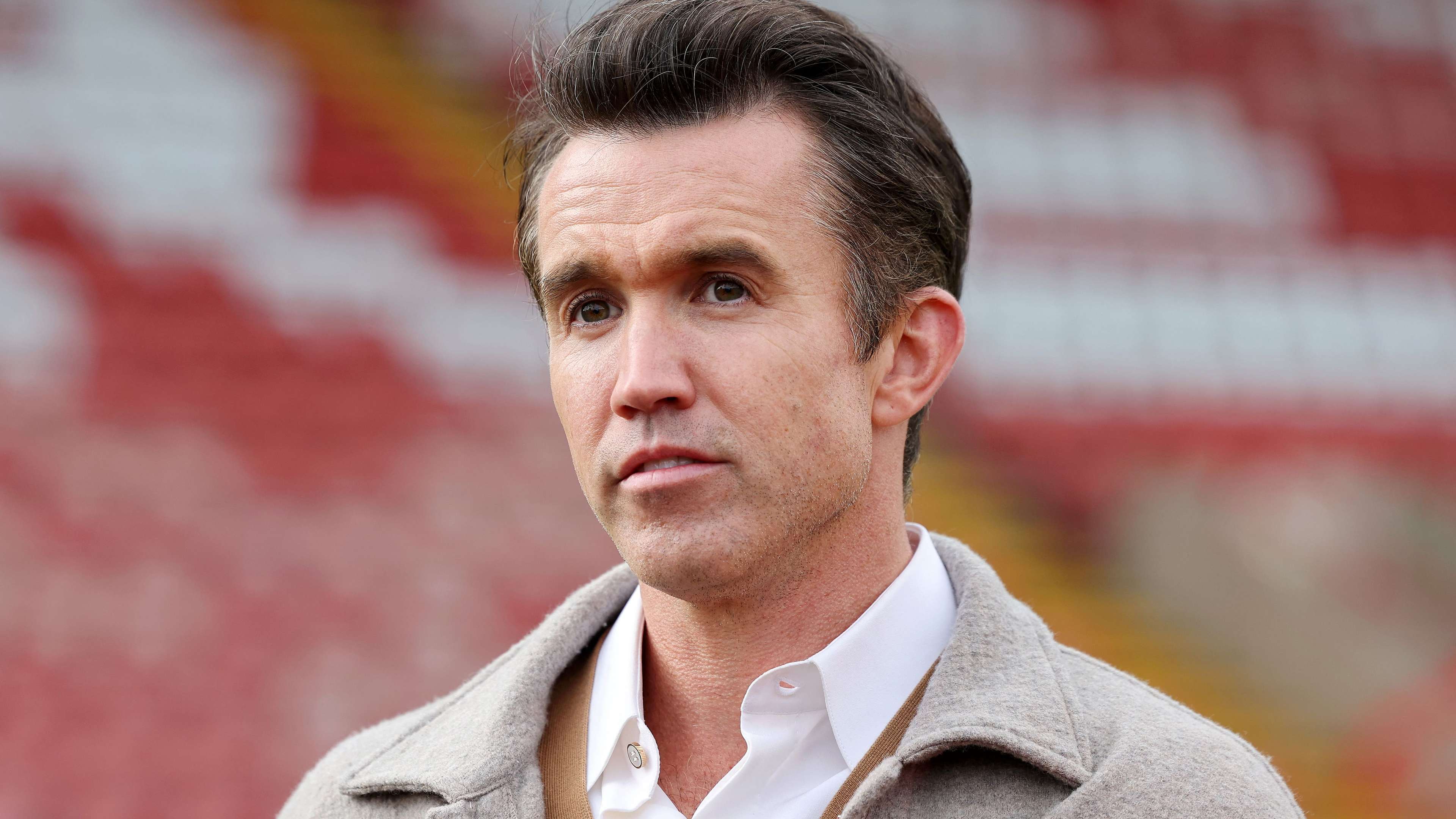 Pemilik Wrexham McElhenney Ungkapkan Kepedulian terhadap Liverpool