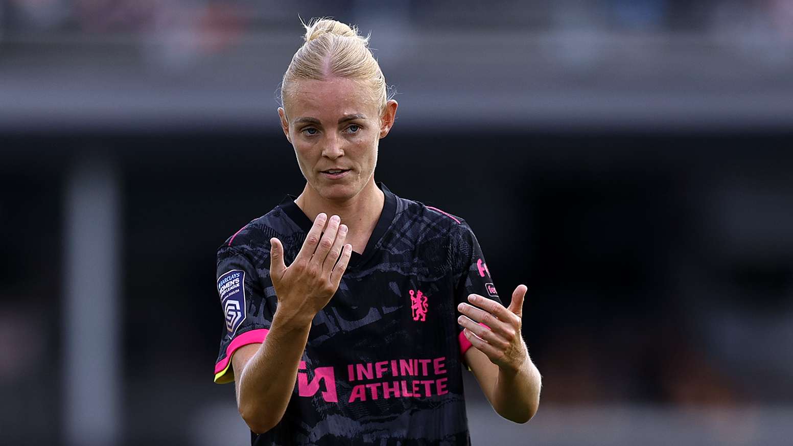 Chelsea mengucapkan selamat tinggal emosional kepada WSL dan legenda klub Ingle