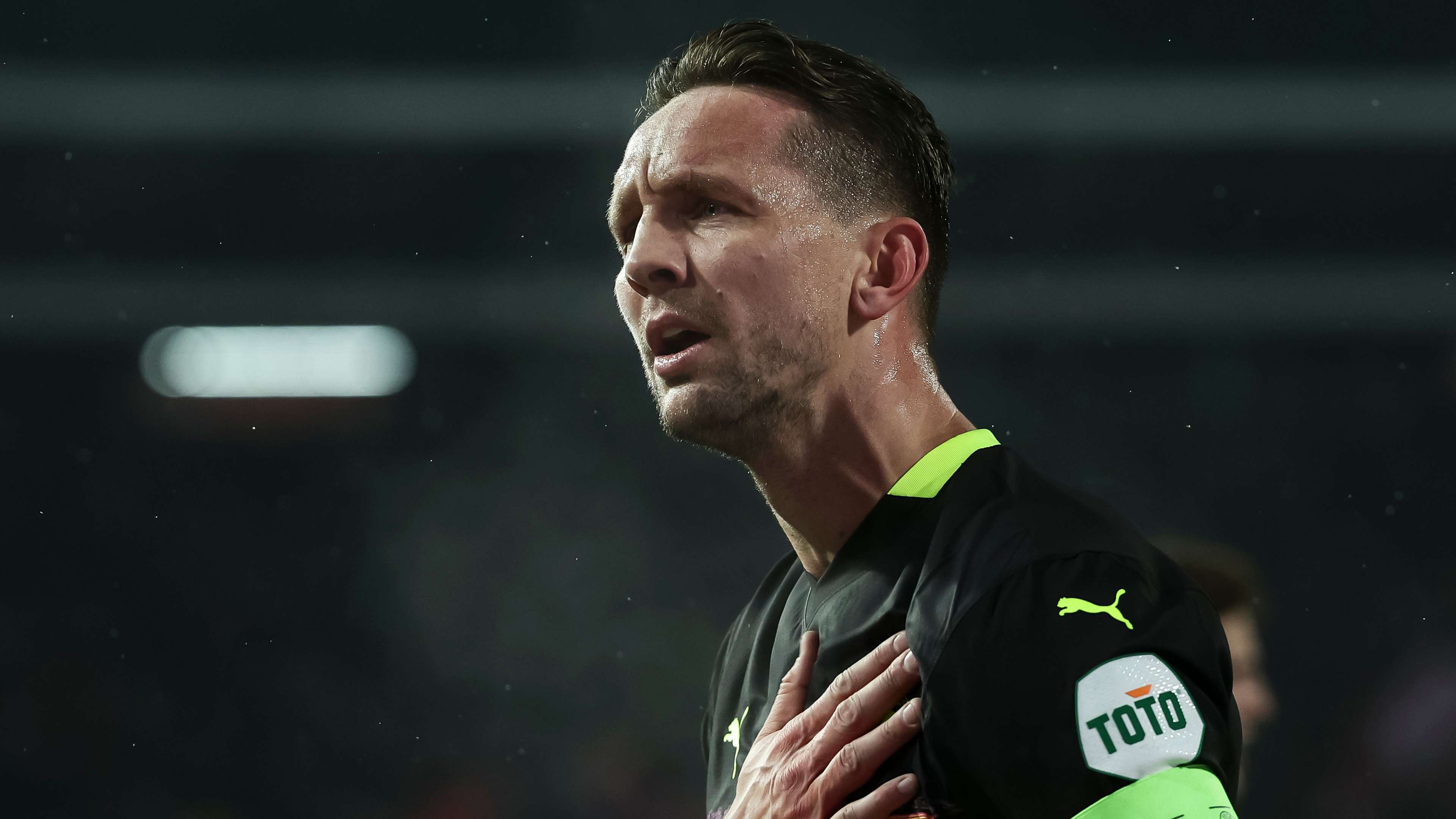 Berapa gaji Luuk de Jong di PSV?