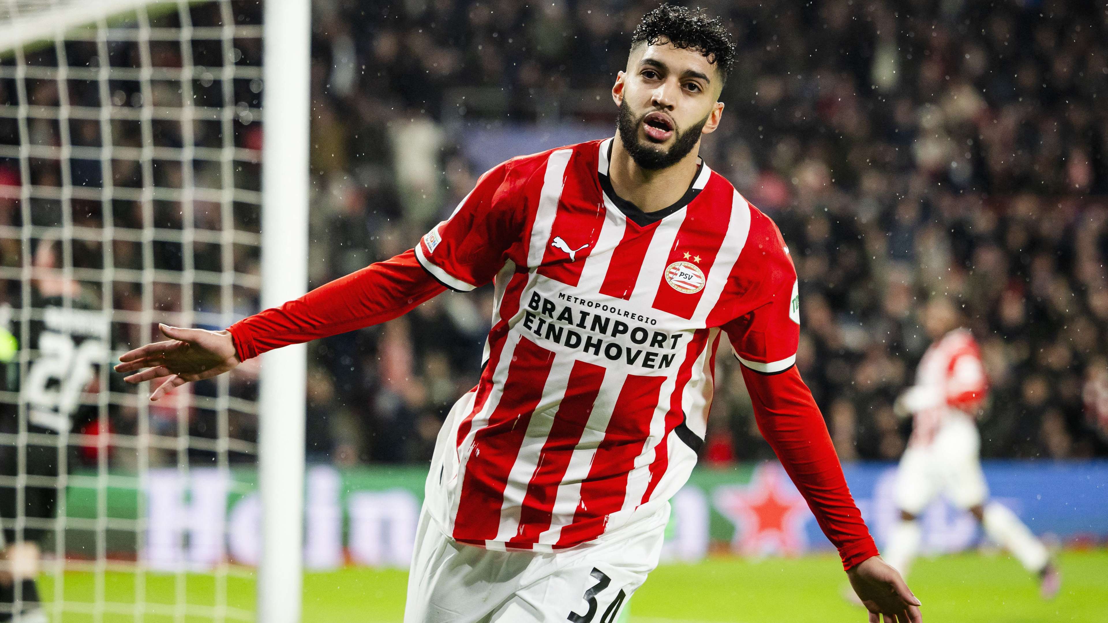 Berapa gaji Ismael Saibari di PSV?