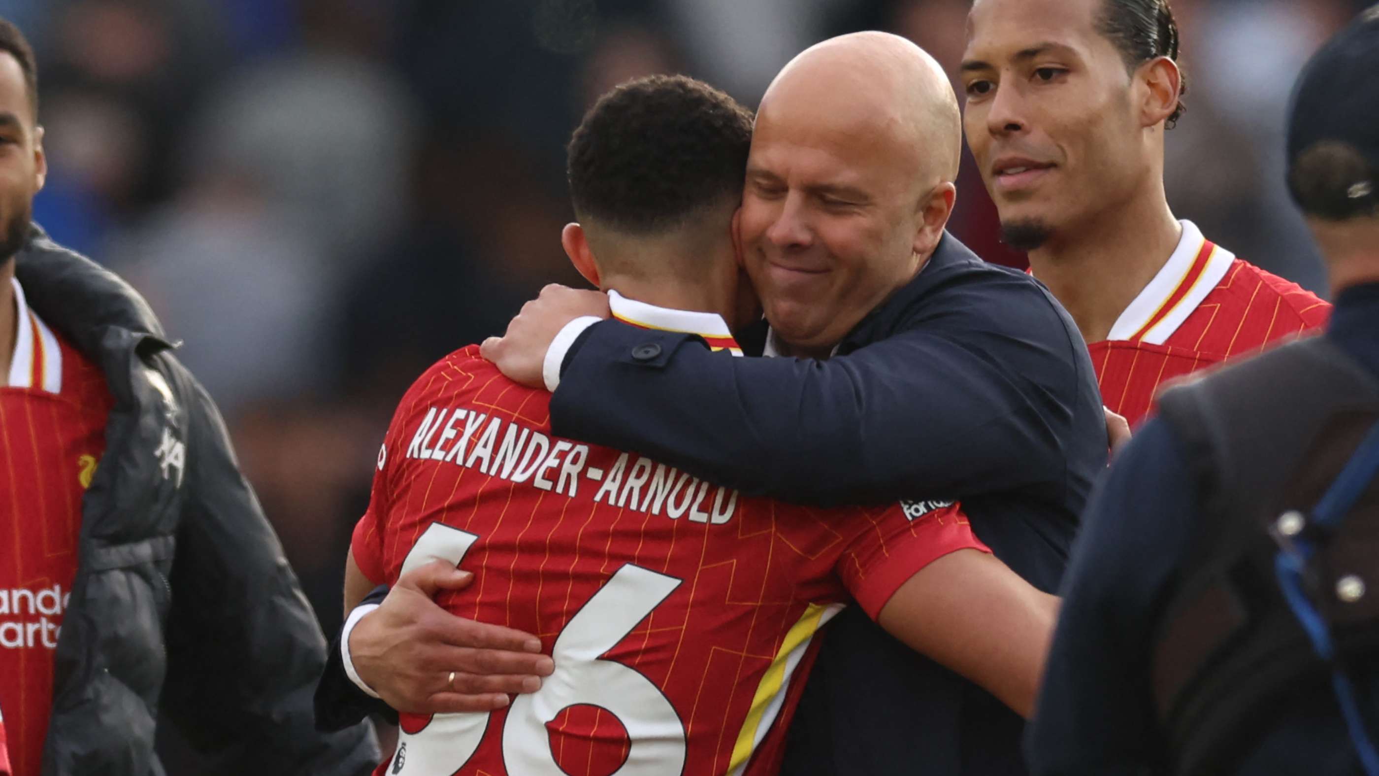 Arne Slot bersikeras Liverpool memberikan perlawanan serius untuk mempertahankan Trent