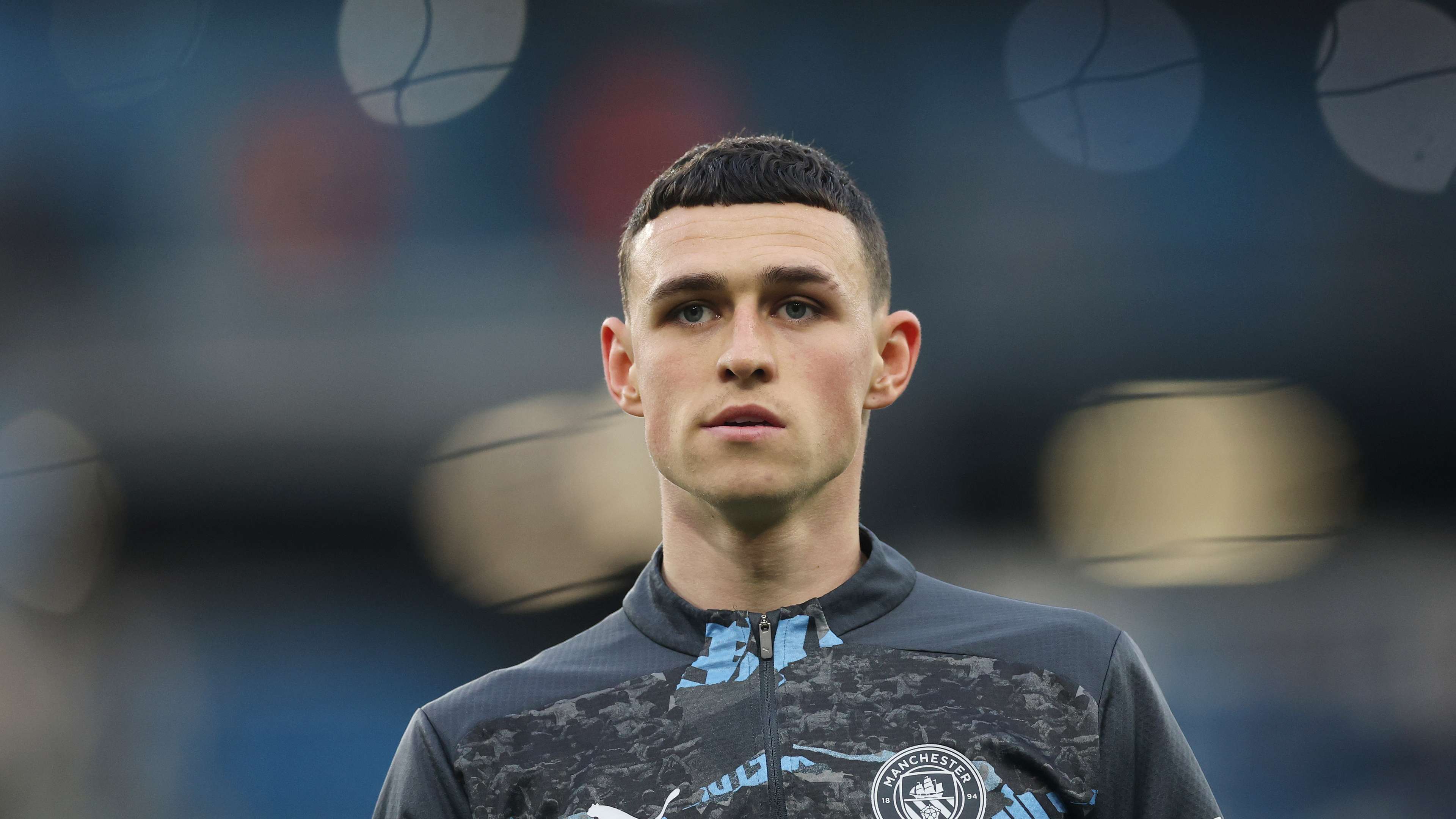 Foden ‘sangat sedih’ setelah sepupunya menyelamatkan anak-anak dari kebakaran rumah