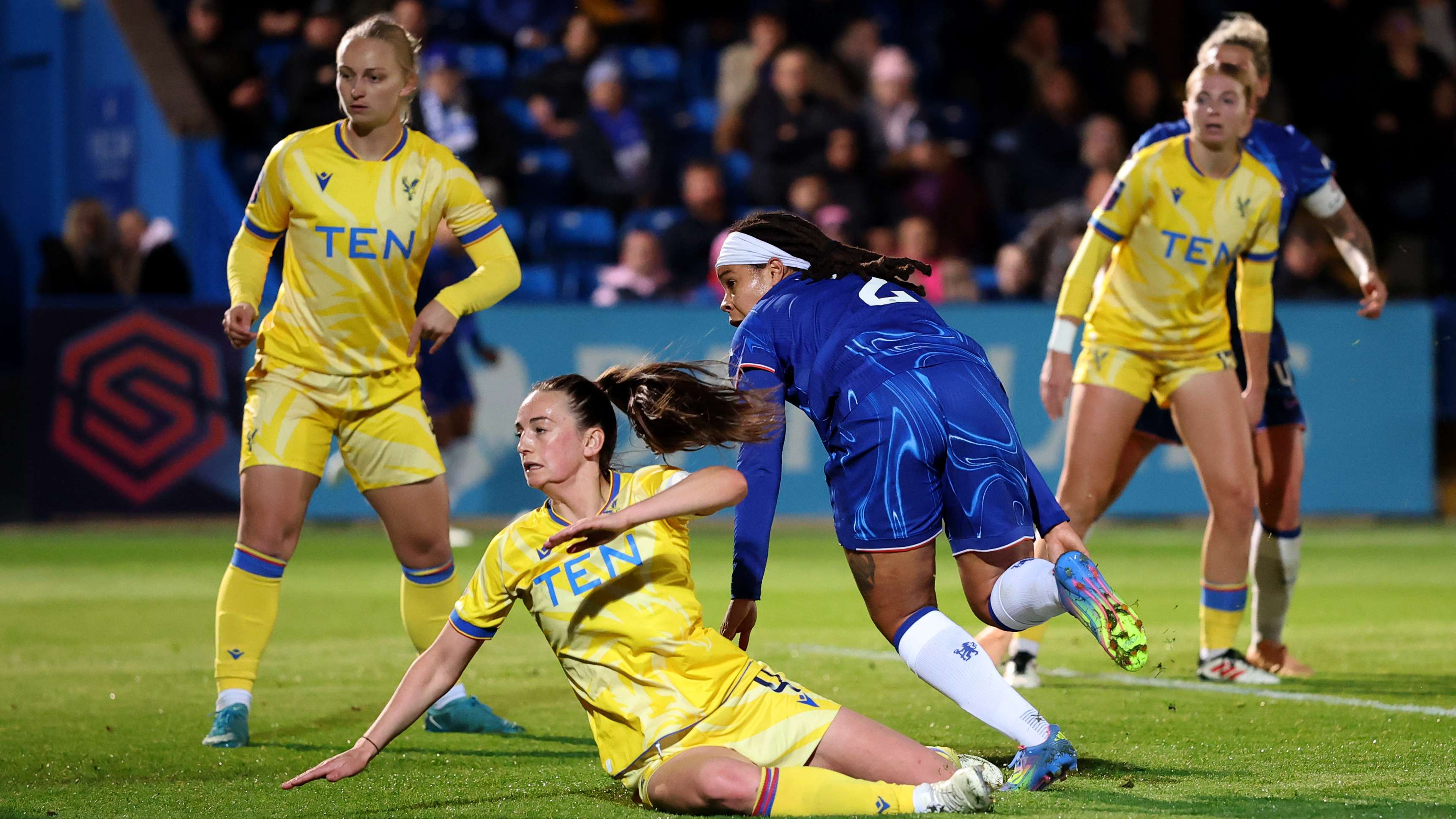 Liga Super Wanita membatalkan rencana untuk menghapus degradasi