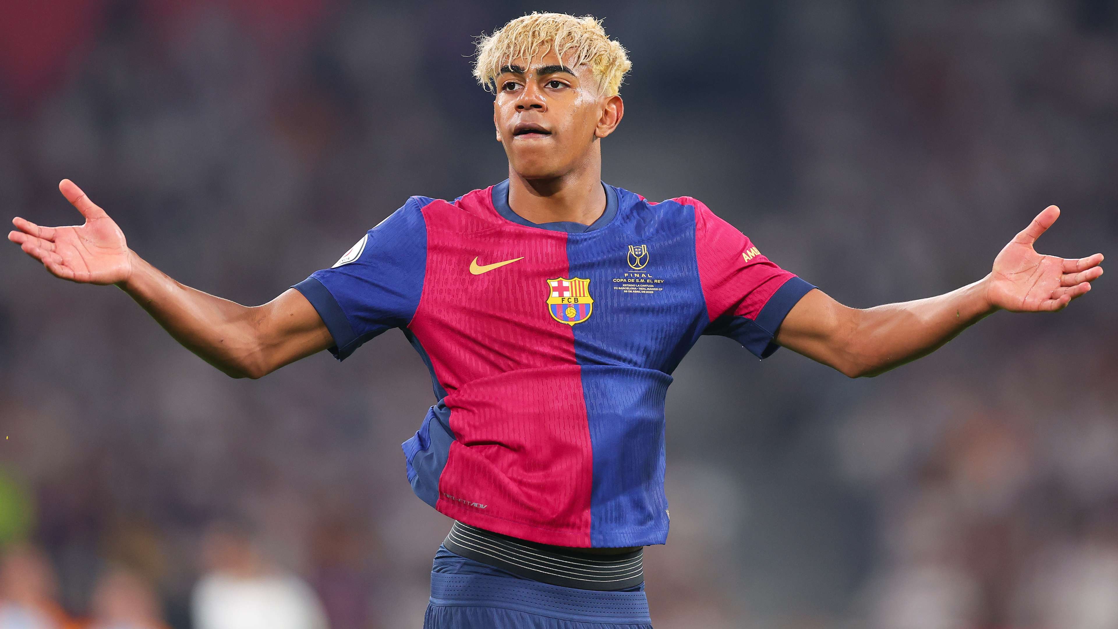 Kemenangan Barca atas Madrid lagi saat nominasi Tim Musim diumumkan