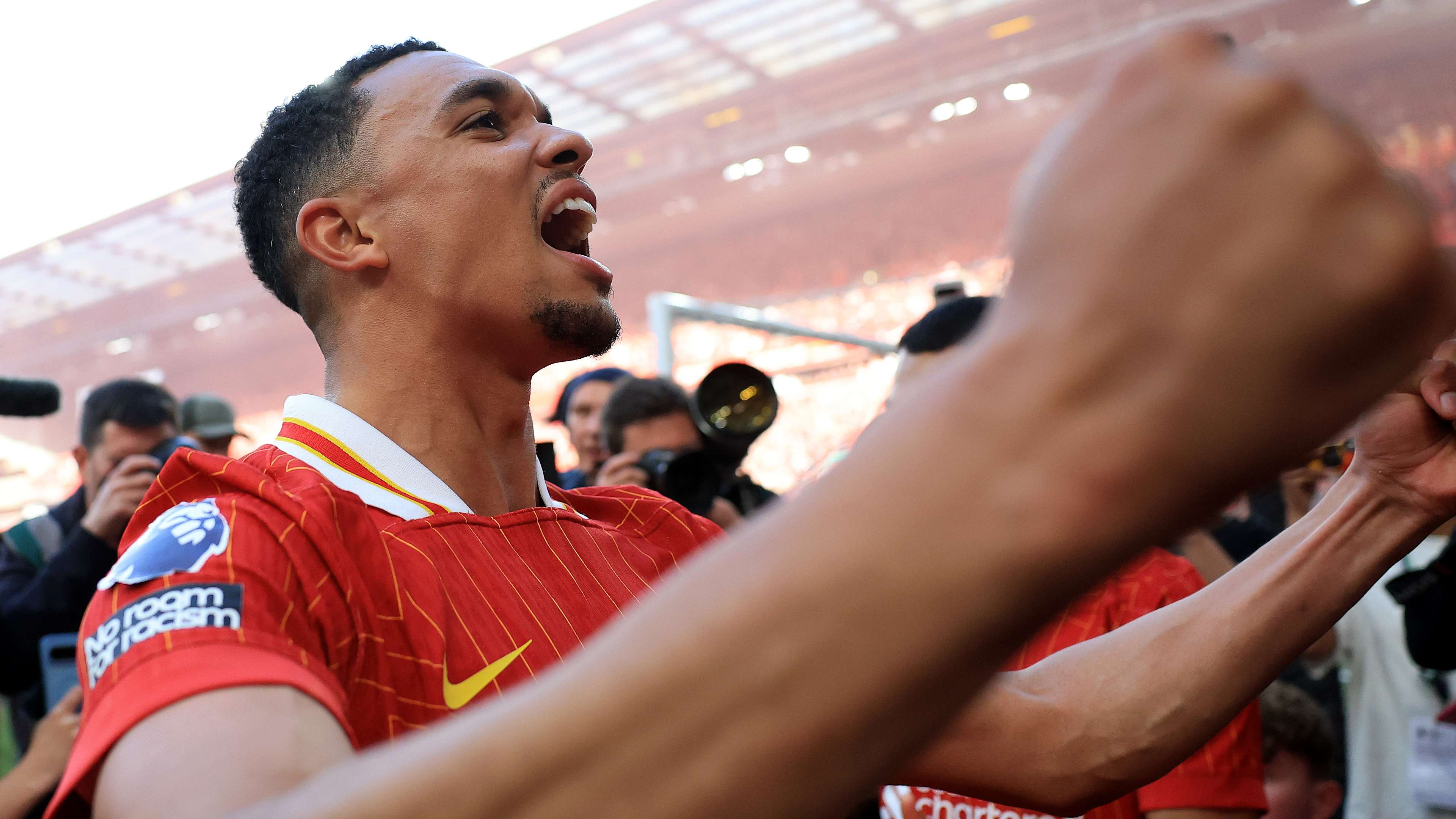 ‘Senang Dia Berani!’ – Lineker Membela Keputusan Trent