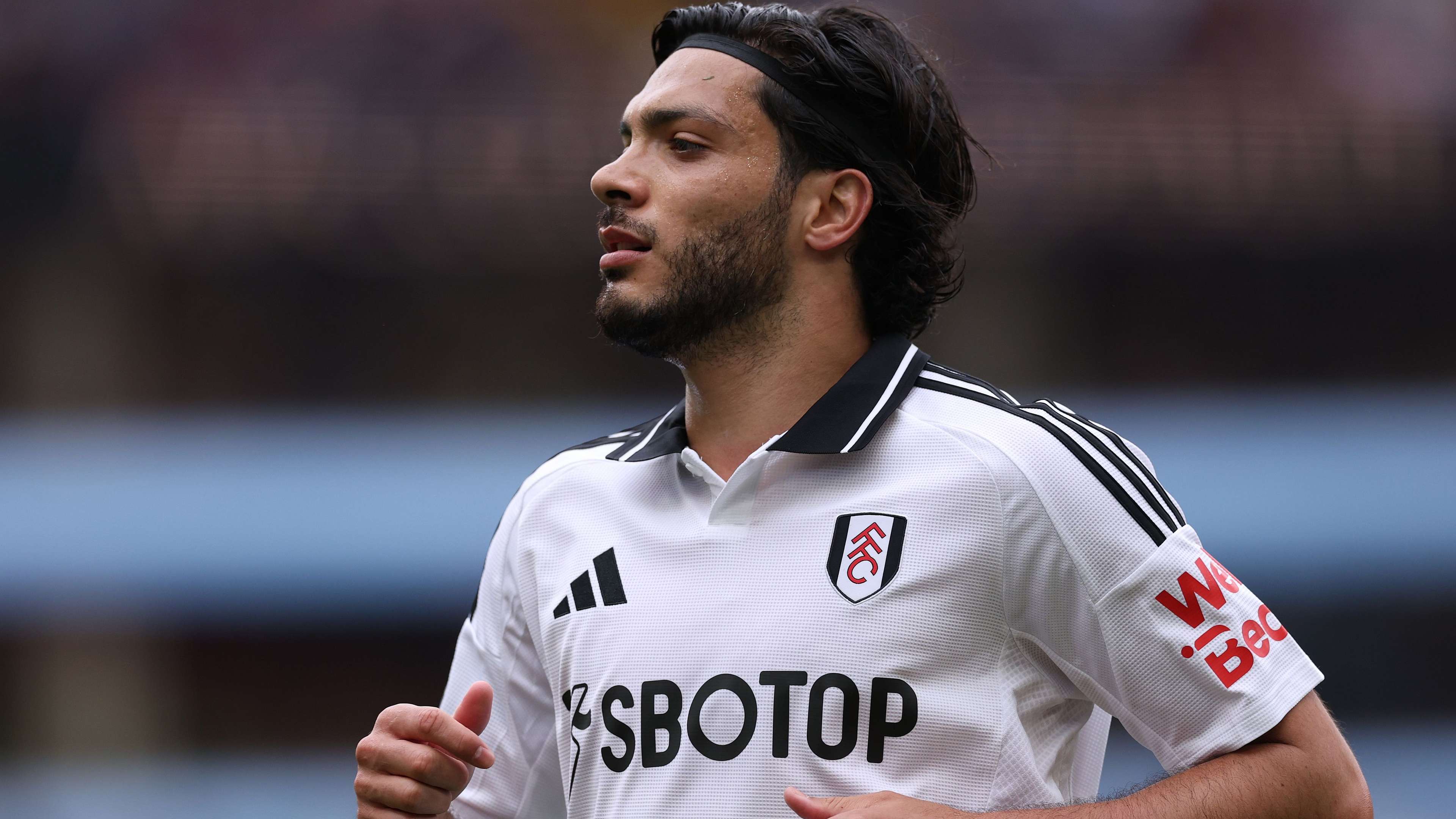‘Saya ingin tetap di Eropa’ – Jiménez tentang rumor Liga MX, MLS