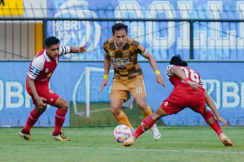 Prediksi BRI Liga 1: Dewa United vs Persita Tangerang 9 Mei 2025

Translation: 

Prediction BRI Liga 1: Dewa United vs Persita Tangerang May 9, 2025