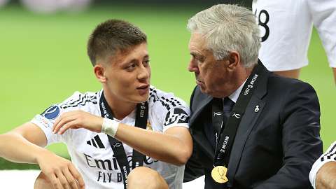 Guler mengungkapkan bagaimana Ancelotti meyakinkannya untuk bergabung dengan Real Madrid