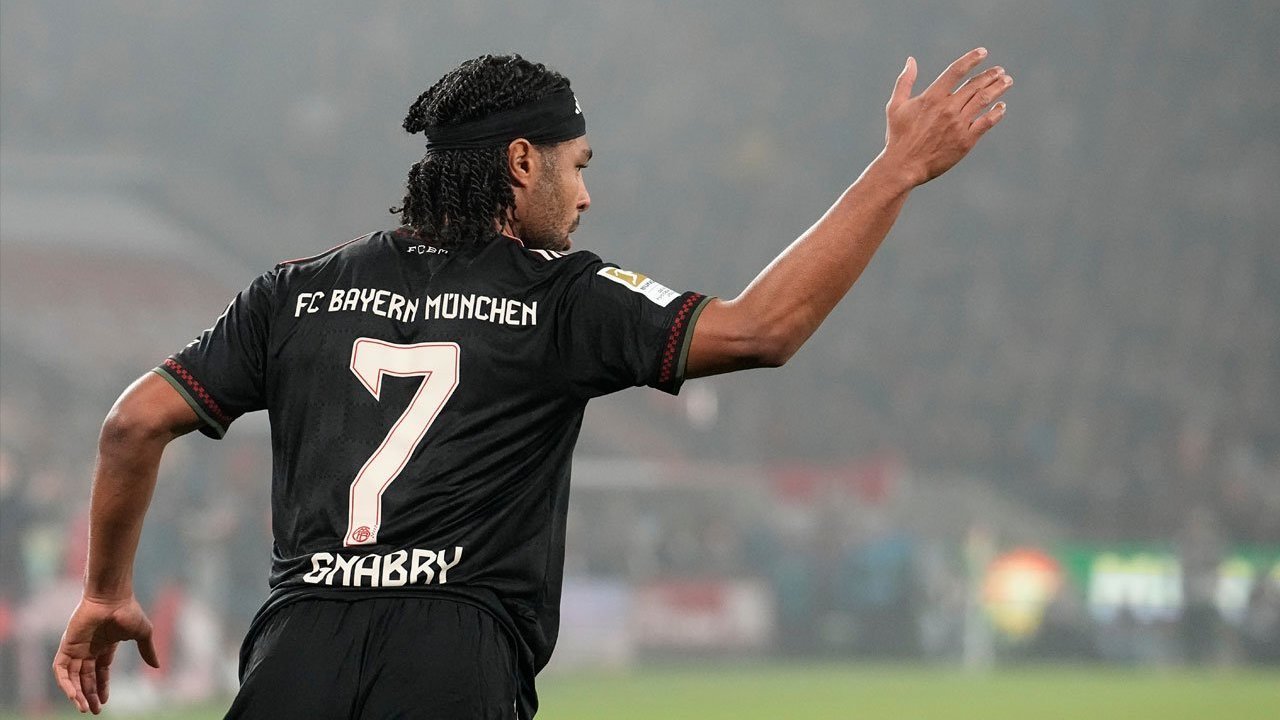 Prediksi RB Leipzig vs Bayern 18 Januari 2026  