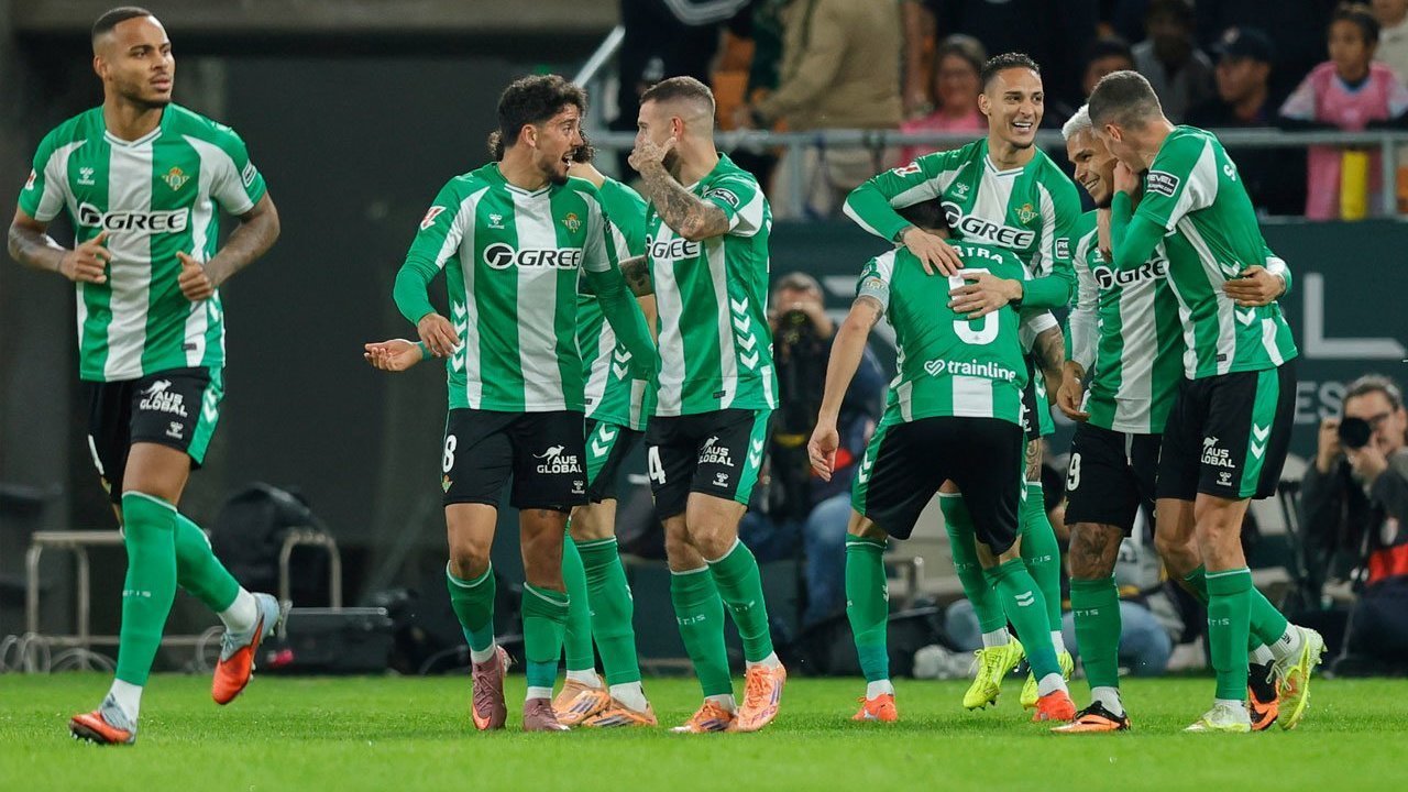Prediksi Real Betis vs Feyenoord 30 Januari 2026  