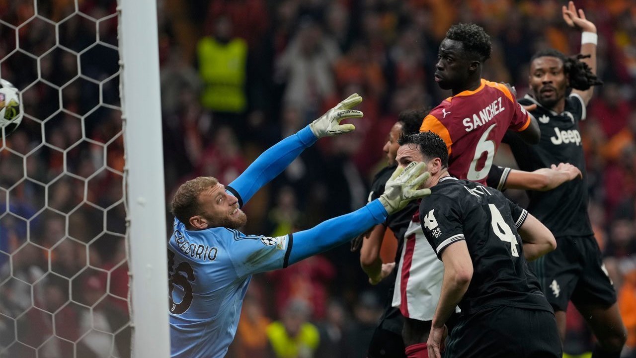 Prediksi Juventus vs Galatasaray 26 Februari 2026

Translation: 
Prediction Juventus vs Galatasaray February 26, 2026  