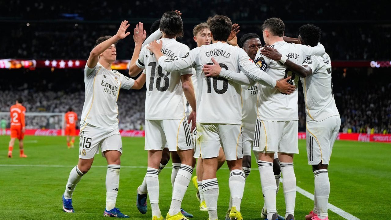 Prediksi Lineup Real Madrid vs Benfica, Los Blancos Menjaga Keunggulan Tipis  